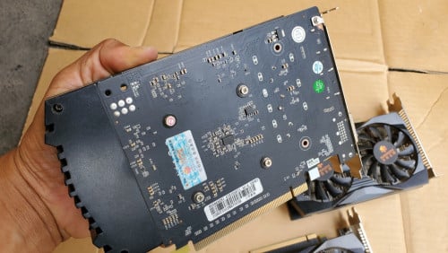 GTX 1050Ti 4G GDDR5 128Bit មួយទឹកនៅស្អាត ដូចថ្មី ផលិតចុងឆ្នាំ២០២៤