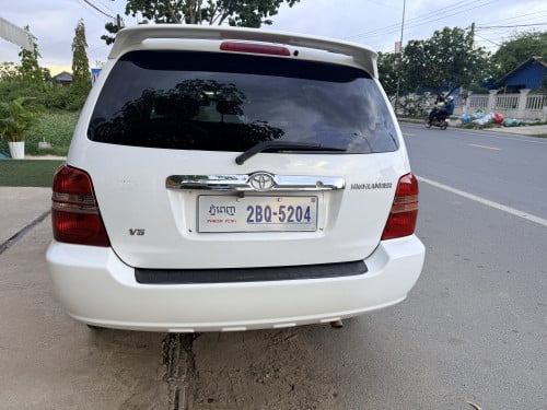 Highlander 01 Limited ប៉ុង 01 ឡានស្អាត