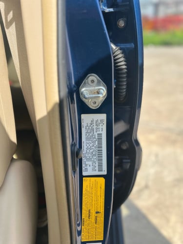 Highlander 2003 V6 ប៉ុង2  ពណ៏ទឹកបិច តំលៃ13800$ចរចាឯកសារស្របច្បាប់គ្រប់100%