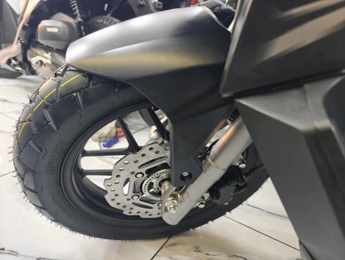Honda ADV kitaco H2c ABS have tax Paper good 98%