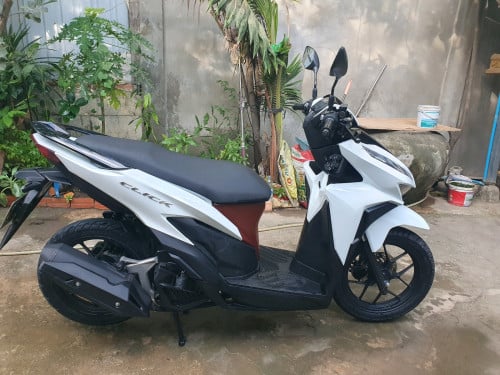 Honda Click Company