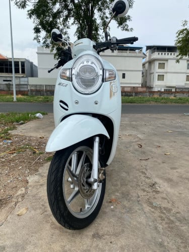 Honda Scoopy i 2017ឡើងសេរី2020 តម្លៃ1280$ ចរចាបាន