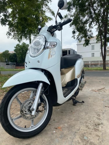 Honda Scoopy i 2017ឡើងសេរី2020 តម្លៃ1280$ ចរចាបាន