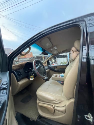 Hyundai Starex H1