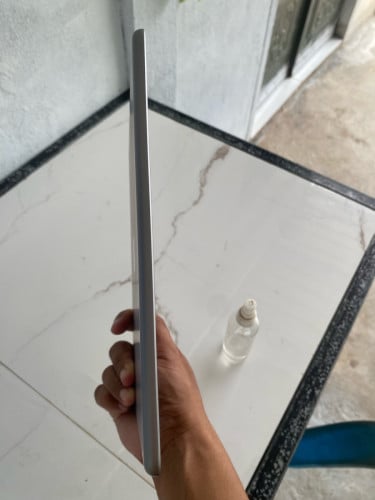 ipad 5th generation55$
