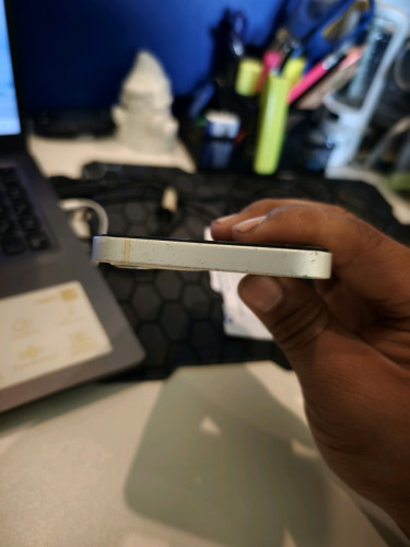 iPhone 12 128Gb លក់ប្រញ៉ាប់