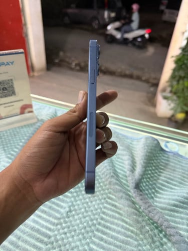 IPhone 14 Plus 128GB LL/A ថ្មហ្សុីន87% សាណុំហ្សុីនណែន
