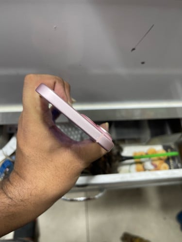 iphone 15 Original ហ្សីន​