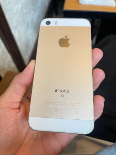 iPhone SE 2016