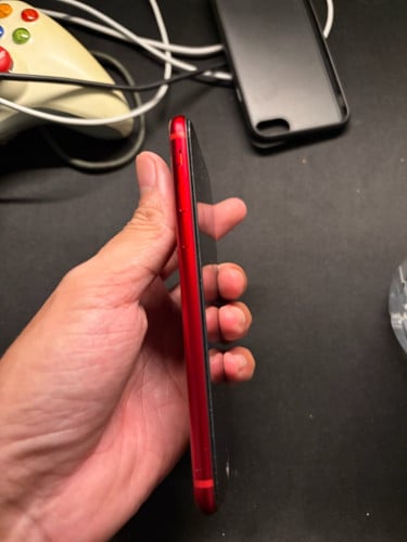 Iphone se 3 99% នៅស្អាតថ្ម ១០០ ស៊ីន ios 16.1.2