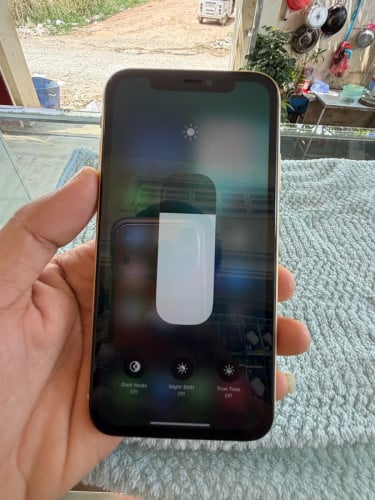IPhone Xr 128GB សាណុំ​ហ្សុីន​ អេក្រង់​ហ្សុីន តួ​ស្អាត​ខ្ចី​99%