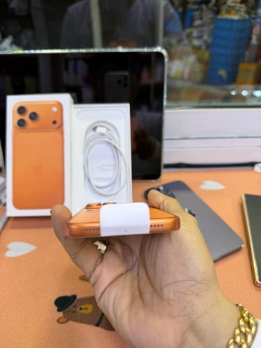 Iphone17promax 256G battery 100% សាកបាន 50ដង 99.99%