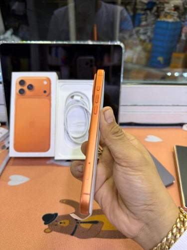 Iphone17promax 256G battery 100% សាកបាន 50ដង 99.99%