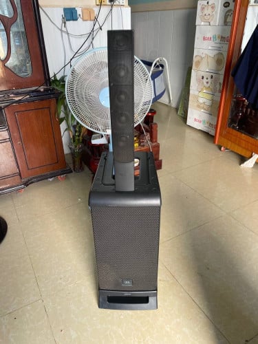 JBL Eon One pro មួយទឹកទេីបដូរថ្មហេីយថ្មីលក់430$ចរចារ
