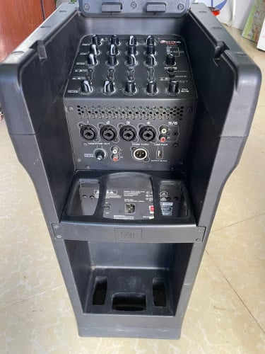 JBL Eon One pro មួយទឹកទេីបដូរថ្មហេីយថ្មីលក់430$ចរចារ