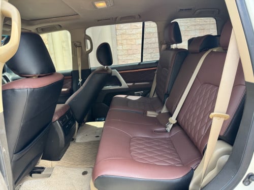 Land Cruiser 2008 up 21