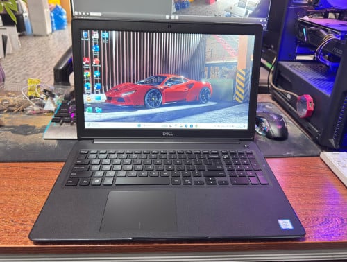 Laptop Dell i5-8265U