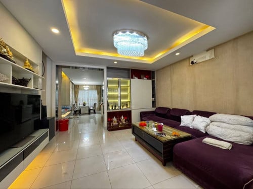 LC Villa Nice decor For Rent – វីឡាកូនកាត់ បុរីប៉េងហួតបឹងស្នោ សម្រាប់ជួល