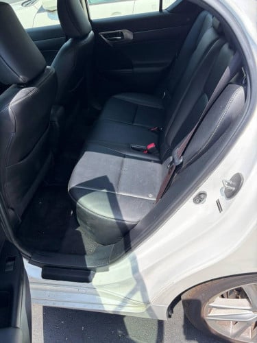 Lexus CT200H full 2014