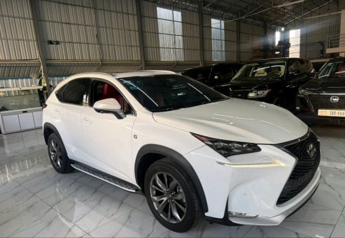 Lexus NX200T 2016 F-Sport ម្ចាស់ដើមទី1 ប៉ុង1 5ប៊ូតុង