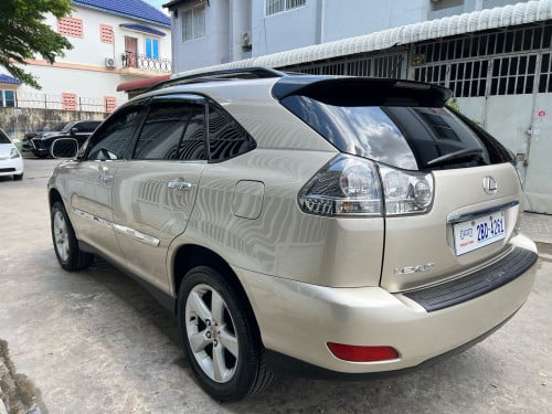 Lexus RX330 4WD gold