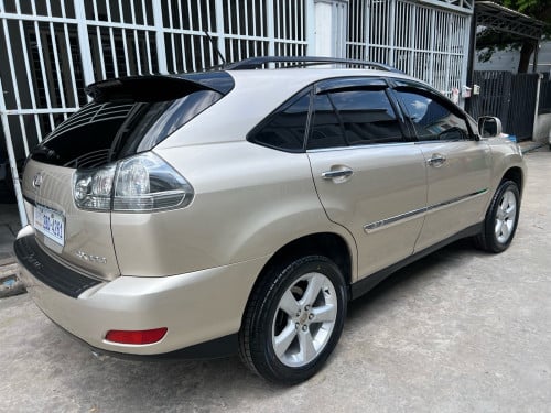 Lexus RX330 4WD gold