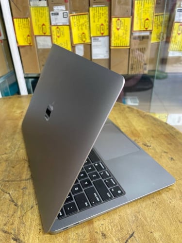 MacBook Air m1 95% new
