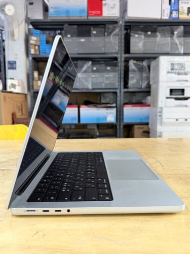 MacBook Pro 14.2 M1 Pro
