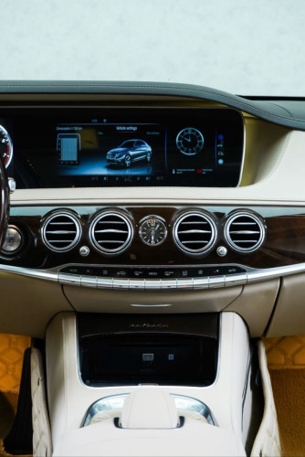 Mercedes Benz Maybach s400