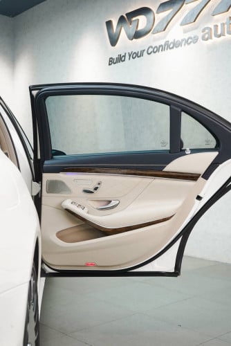 Mercedes Benz S-class 2014