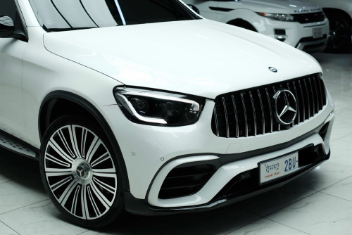 MERCEDES GLC300 AMG