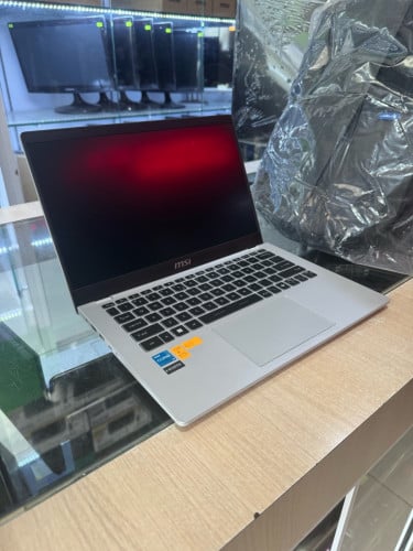 MSI Modern 14