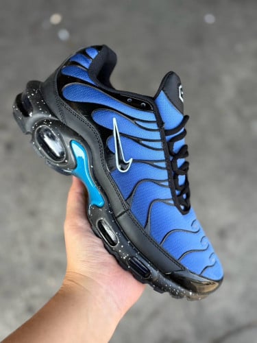 Nike TN Sneakers
