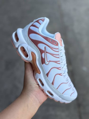 Nike TN Sneakers