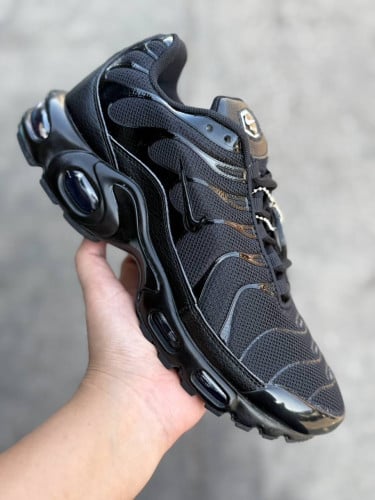 Nike TN Sneakers