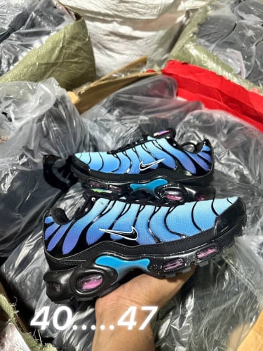 Nike TN Sneakers