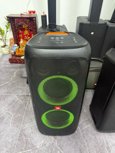 Party box 310 ស្អាតថ្មកាន់សំឡេងល្អ