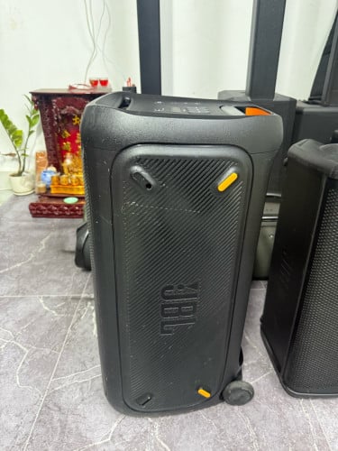 Party box 310 ស្អាតថ្មកាន់សំឡេងល្អ
