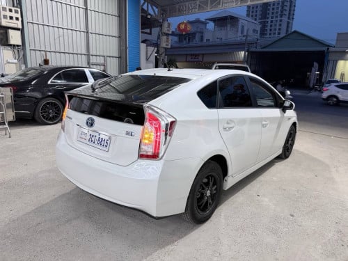 Prius 2012 Option 3