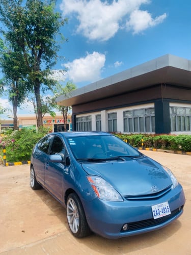 Pruis 2004 h/f ឡានស្អាត រំលស់បាន