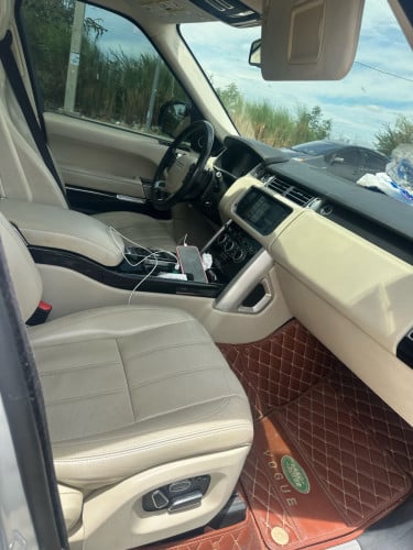 Range Rover Full 2015 ឡានមូលថ្មី 25000$ចចារតិច ធានាថ្នី