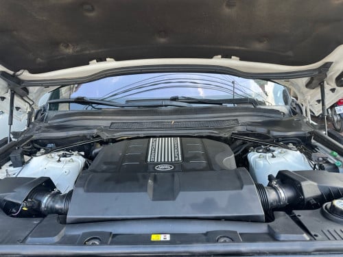 Range Rover Full 2015 ឡានមូលថ្មី 25000$ចចារតិច ធានាថ្នី