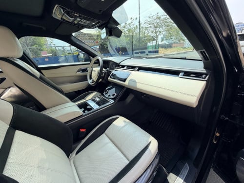 Range Rover velar