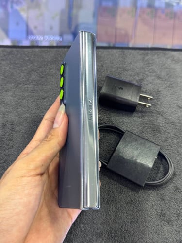 Samsung Z fold 4