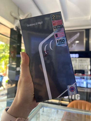 Samsung ZFlip 7 256g
