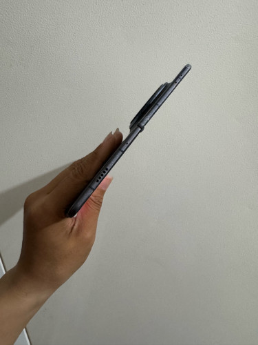 Sell Honor Magic V3 ram12+12g rom512g 8get3 Sim2 98%