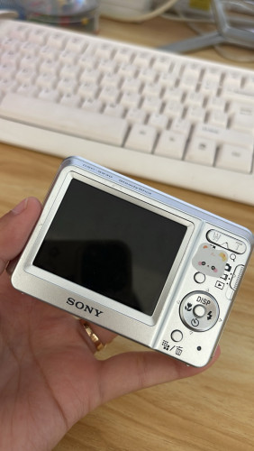 Sony Cybershot dsc s930