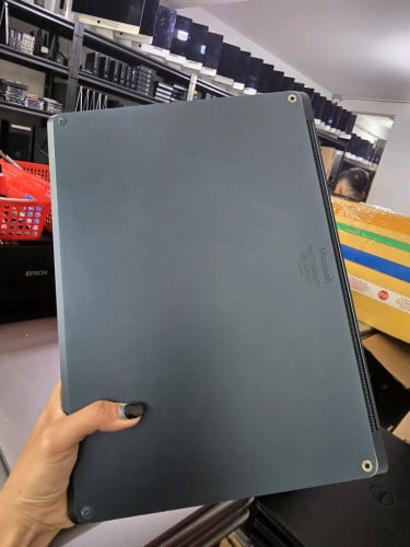 Surface Laptop 3 13" ស្អាត ស្ដើង Touch Screen ច្បាស់ត្រជាក់ភ្នែក