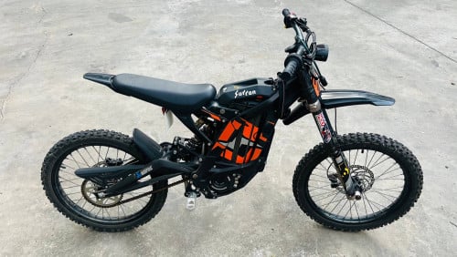 Surron X light new 95% 4200$ លក់only 3200$
