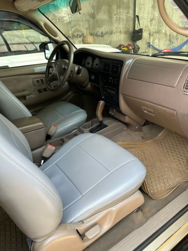 Tacoma 2បាំង 6ម៉ាសុីន ឆ្នាំ 2002 ប្រភេទ ប៉ុងភ្លើង